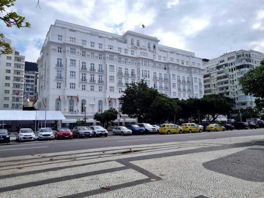Apartamento Em Copacabana A 100 Metros Da Praia Rio de Janeiro Zewnętrze zdjęcie